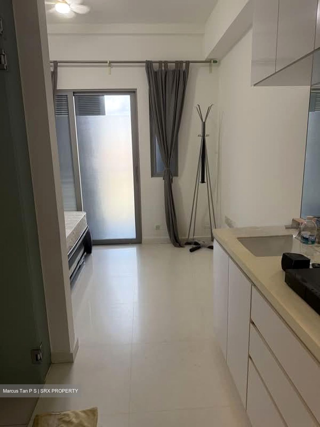 #1 Suites (D14), Apartment #592318881